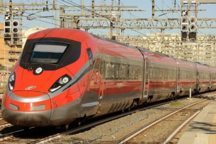 Ordigno bellico vicino alla linea ferroviaria per Genova