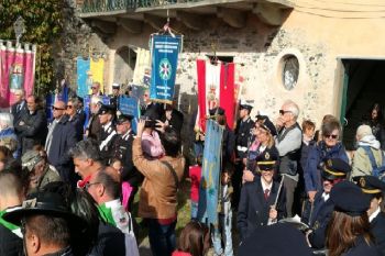 Da Ceparana a Stella per l&#039;inaugurazione della statua dedicata al Presidente Pertini