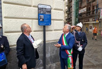 La Spezia omaggia il poeta Giovanni Giudici con una targa in piazza Saint Bon
