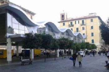 Mezzi Euro 4 e Piazza del Mercato, incontro tra Confcommercio e Comune della Spezia