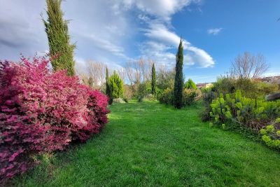 Lungo la via Francigena sino alla scoperta dei Giardini Caneva