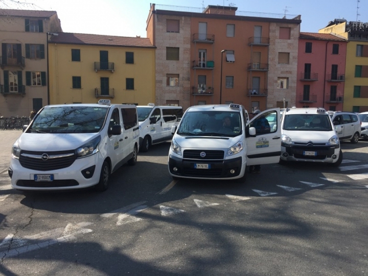 Bando regionale per riqualificazione taxi: 3 i beneficiari alla Spezia