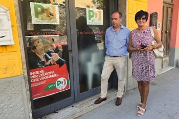 Santo Stefano Magra, imbrattato il circolo del Partito Democratico