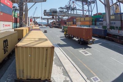 Porto della Spezia: crescono i container, diminuiscono i traffici delle rinfuse