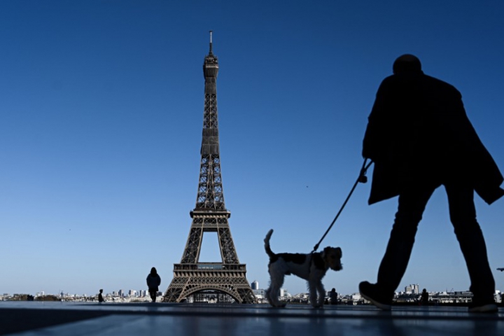Spostamenti da e verso la Francia, le restrizioni non riguardano il personale viaggiante