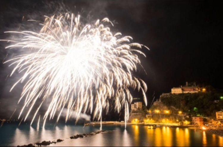 Celebrazioni per San Giovanni Battista: a Monterosso tornano il falò e i fuochi d&#039;artificio