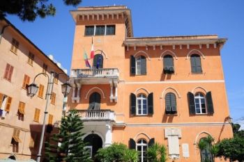 Il Comune di Monterosso si oppone fermamente alle nuove tariffe proposte per le Cinque Terre