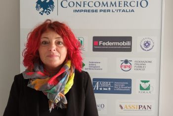 Terziario Donne Confcommercio in campo per la raccolta di indumenti caldi per la popolazione ucraina