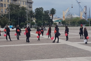 Anche piazza Europa teatro del sit in indetto da Asso Danza Italia