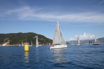 GRAAL di Gianni Bresciani vince il 42° Trofeo Foce Magra Ameglia