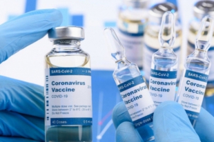 Un anno fa il Vaccine Day, da allora somministrate oltre 108 milioni di dosi