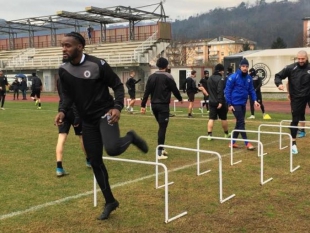 Prima seduta per il nuovo aquilotto M&#039;Bala Nzola, rientra Galabinov