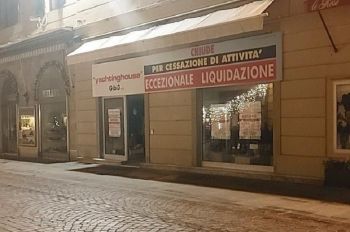 Si spegnerà presto l&#039;insegna di un altro &quot;storico&quot; negozio del centro della Spezia