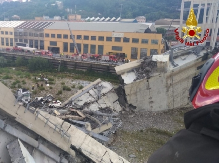 Tragedia del ponte Morandi, Costa attacca il PD di Santo Stefano