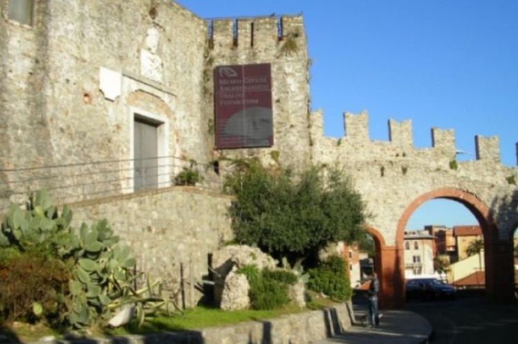 La Scalinata Cernaia e il Castello San giorgio, visite guidate gratuite alla scoperta della Spezia