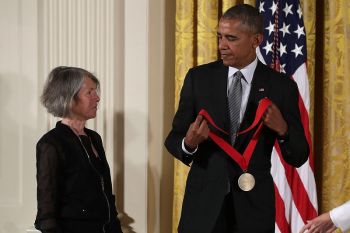Premio LericiPea alla Carriera a Louise Glück, Nobel per la Letteratura nel 2020