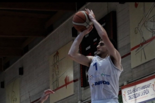 Basket: è Alessio Bolis la grande conferma della Tarros Spezia
