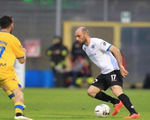 Frosinone-Spezia, Aquile in campo al Matusa (LIVE)