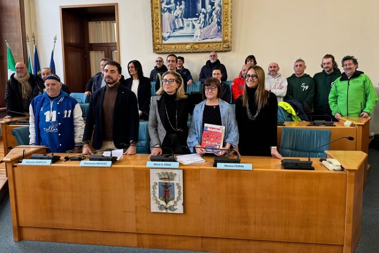 Il Trofeo di Natale apre la stagione del centenario del Palio del Golfo e partecipa alla Maratona Telethon sulla RAI