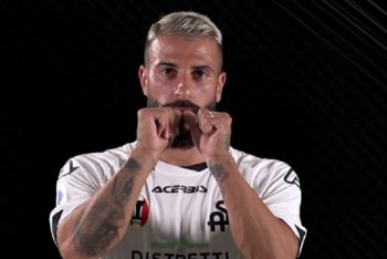 Spezia avanti di 2 gol a fine primo tempo, doppietta di Verde