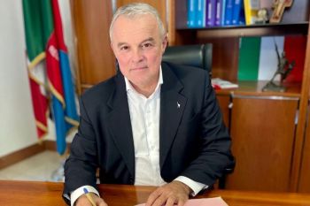Sviluppo economico: l&#039;Assessore regionale Andrea Benveduti rassegna le dimissioni e riconsegna le deleghe al Presidente Toti