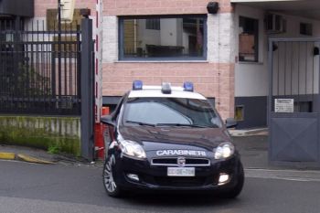 Sorpreso a rubare alle Terrazze: denunciato dai Carabinieri