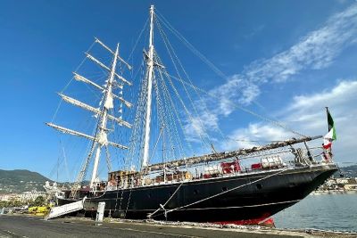 Ancora poche ore per visitare Nave Italia alla Spezia