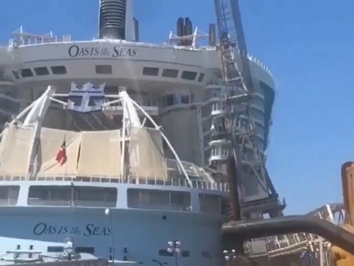 Gru crolla sulla nave da crociera Oasis of the Seas: ha 20 scali in calendario alla Spezia
