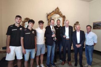 Lo Spezia Basket Club Tarros premiato dall&#039;Amministrazione Comunale per la promozione in Serie B
