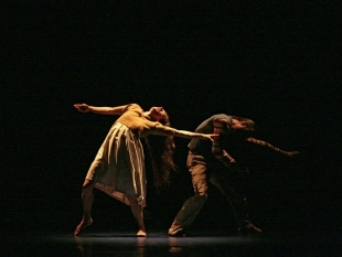 Teatro Ragazzi, in scena la Compagnia Abbondanza/Bertoni con il cult Romanzo d’infanzia