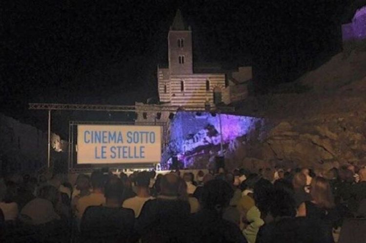 &quot;Arena sotto le stelle&quot;: proseguono le proiezioni al Mirabello, Lerici e Portovenere