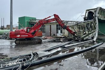 Iniziata la demolizione del nastro trasportatore della centrale Enel