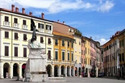 Piazza Matteotti Sarzana (foto di repertorio)