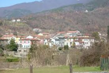 Sesta Godano saluta &quot;i foresti&quot; con un apericena ligure e la blogger di GialloZafferano Renata Briano