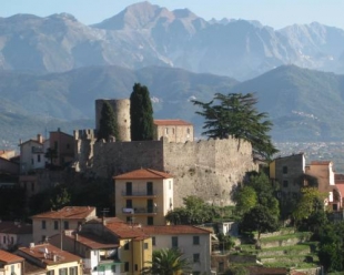 Ameglia: la biblioteca civica apre al pubblico