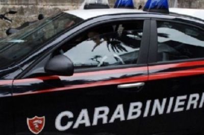 Sottrae carta di credito e trasferisce mille euro da un conto. Identificato e arrestato dai Carabinieri