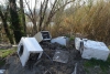 &quot;Magra, lavatrici e rifiuti di ogni tipo abbandonati lungo la sponda del fiume&quot; (foto)