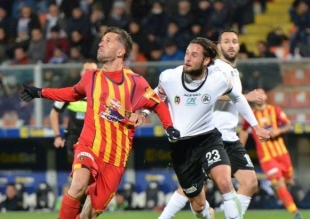 Lo Spezia a Lecce per gli ultimi 90 minuti che valgono i play-off