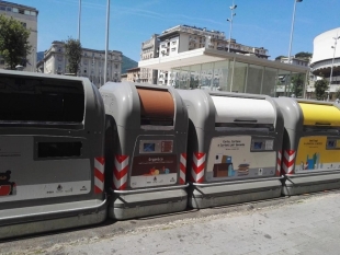 Addio al porta a porta nei quartieri Colli, Umbertino e Ospedale: si utilizzano solo isole zonali