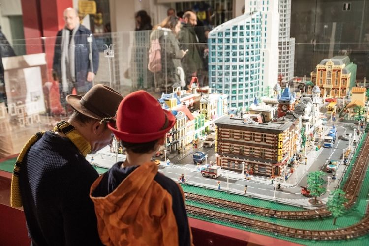 “I Love Lego” in Fondazione Carispezia: in un mese oltre 16.000 visitatori