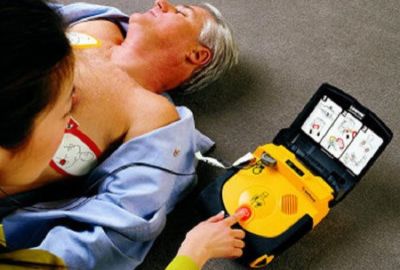 Sarzana, alla Pubblica Assistenza la manutenzione dei defibrillatori sul territorio comunale