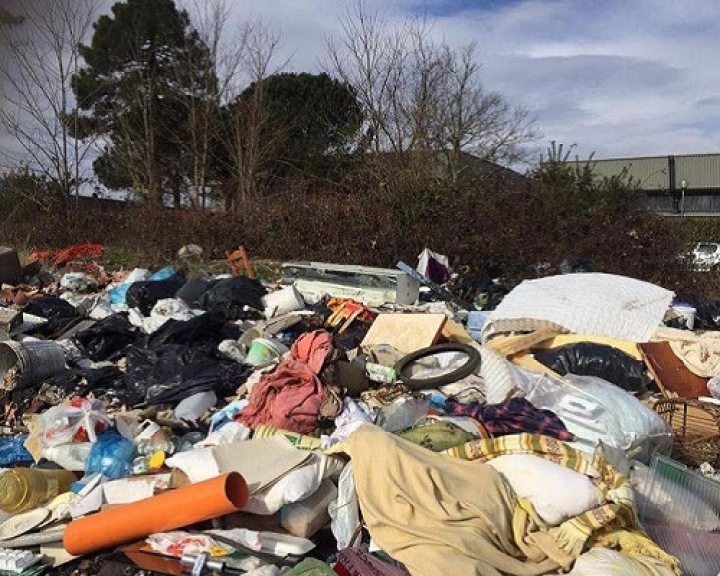 Arrivano le Eco­-segnalazioni, per ripulire la Lunigiana dai rifiuti