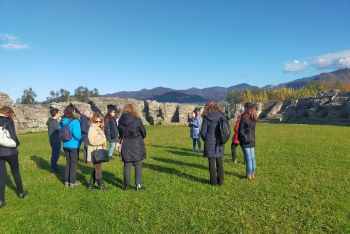 Visita guidata gratuita all&#039;anfiteatro di Luni