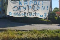 Santo Stefano, scritte contro il Napoli