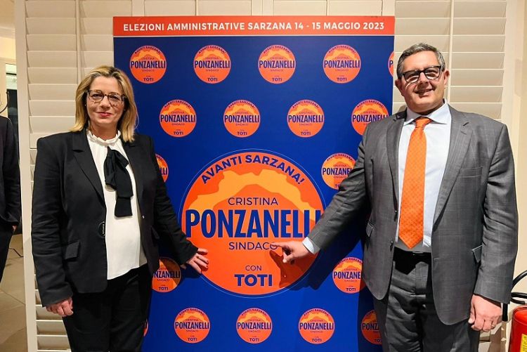 Avanti Sarzana!, la lista del Presidente Toti sostiene Cristina Ponzanelli