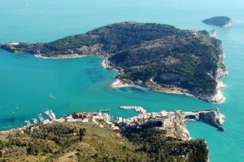 Nuovo stabilimento balneare alla Palmaria, Legambiente e Posidonia: &quot;Amministrazione non senza responsabilità&quot;