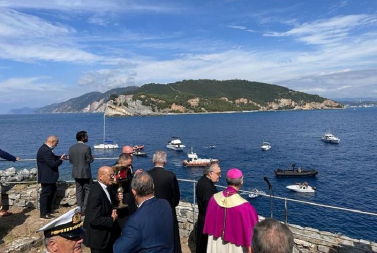 Previsto mare mosso, cancellate le celebrazioni di San Venerio sull'isola del Tino