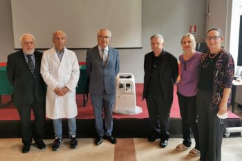 Il Rotary club Sarzana- Lerici consegna un concentratore di ossigeno all’Istituto &quot;La Missione&quot;