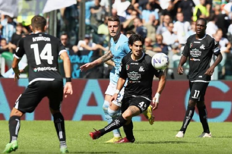 Spezia battuto 4-0 dalla Lazio, prova opaca e sconfitta meritata