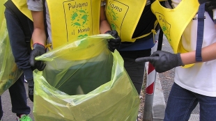 Puliamo il Mondo fa tappa alla Scuola Media Fontana